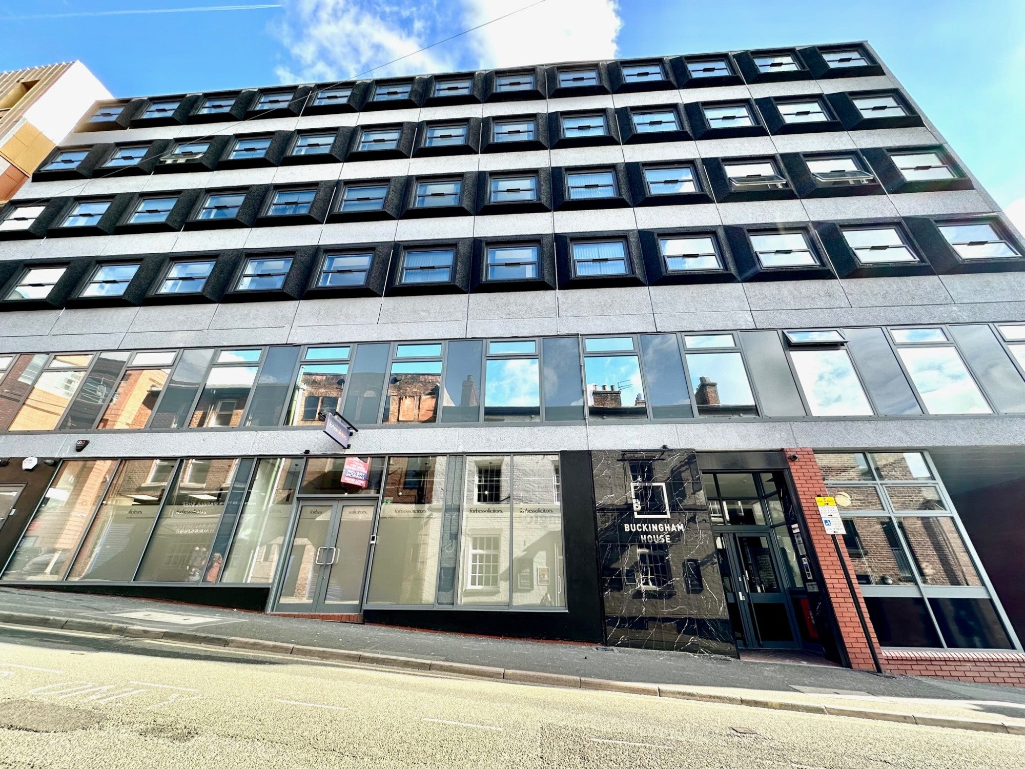 Flat Main Sprit Weind in Preston