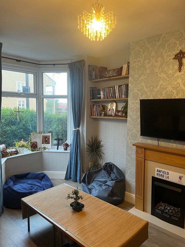 Room Northfield Road in Sheffield