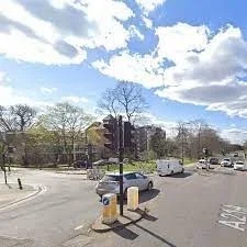 Room Barringer Square in Greater London