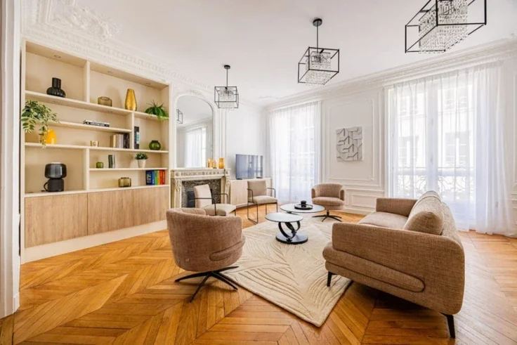 Appartement Rue de Ponthieu à Paris