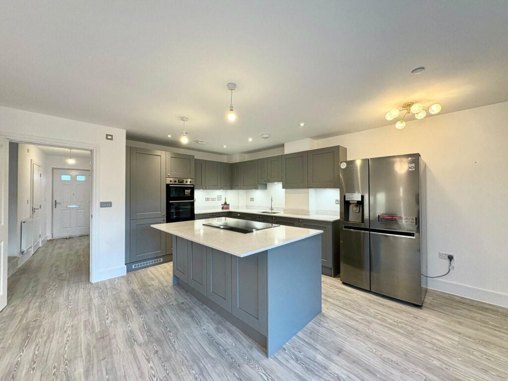 House Lakeview Lane in Surrey Heath
