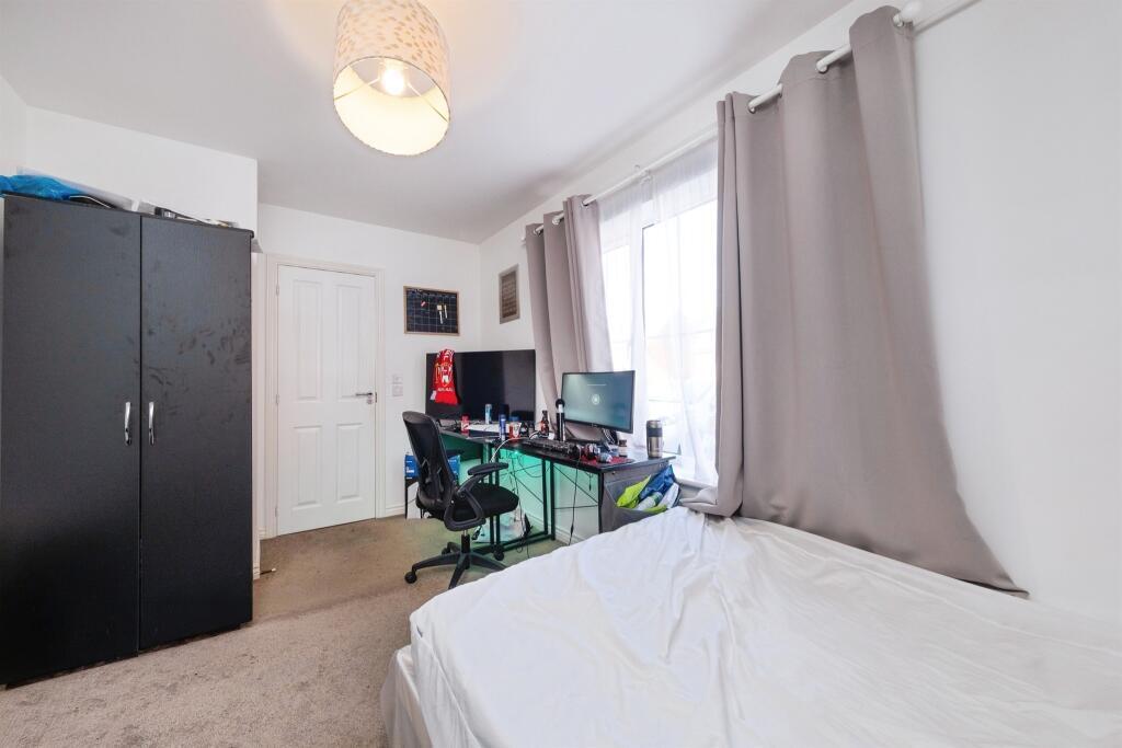 Flat Foundry Drive in Buckingham