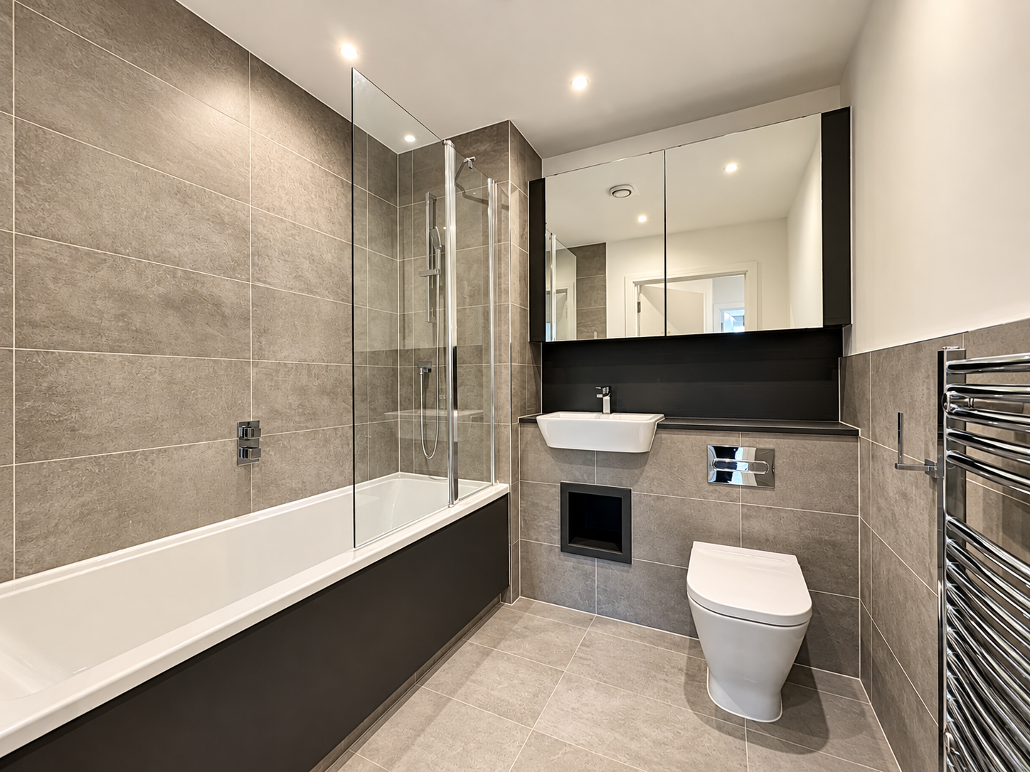 Flat Corbet Gardens in Greater London