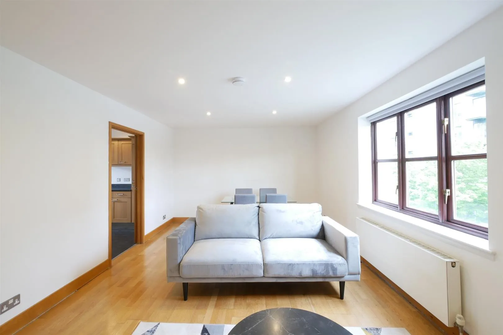 Flat Reardon Street in Greater London