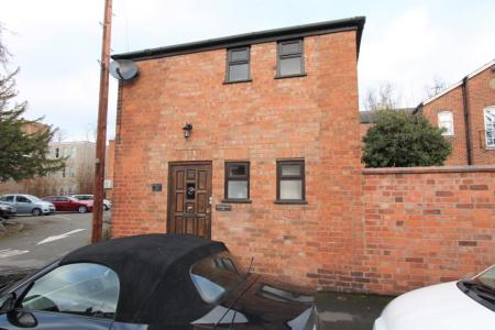Flat William Street in Royal Leamington Spa