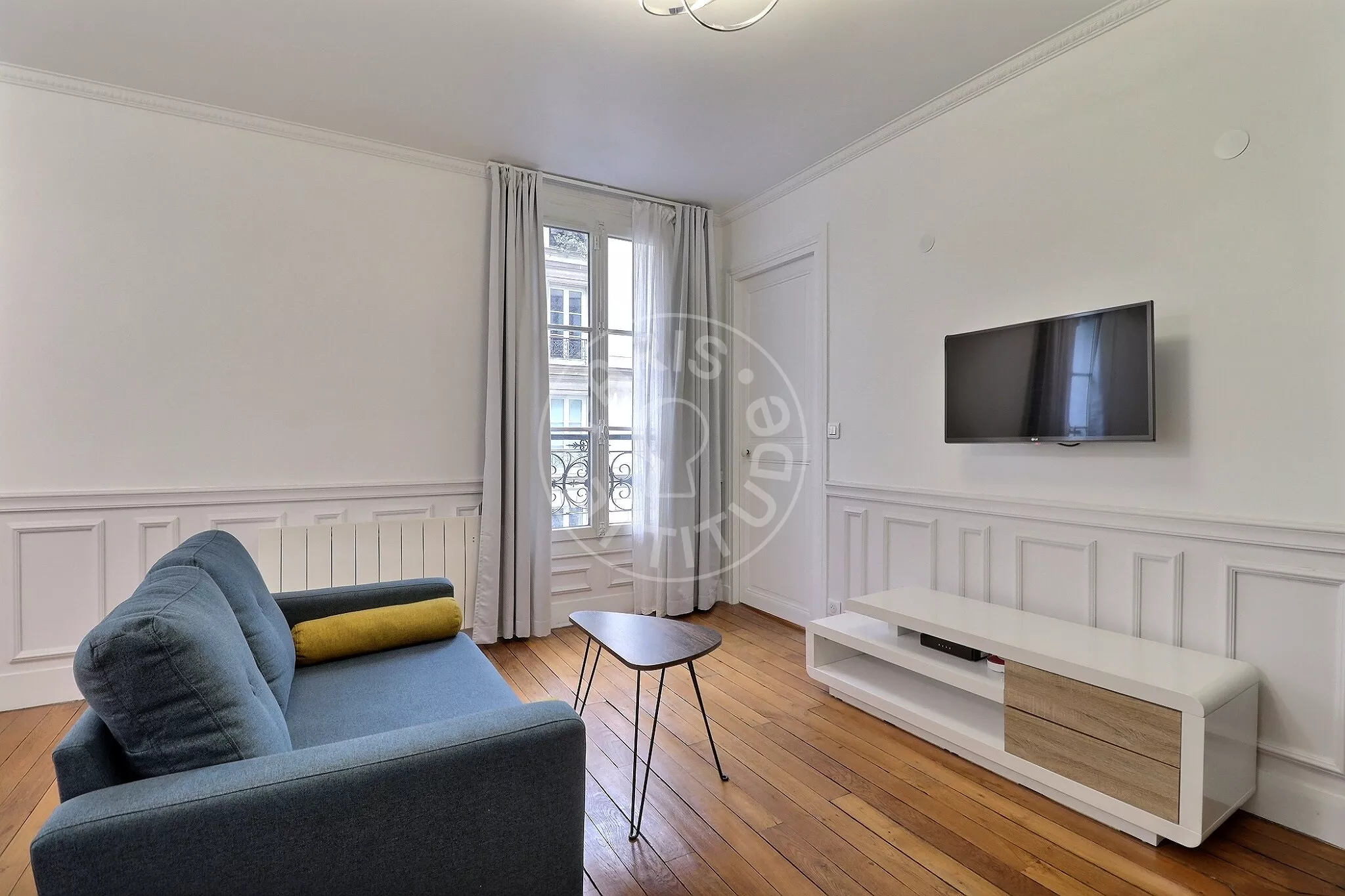 Flat Rue Beaunier in Paris