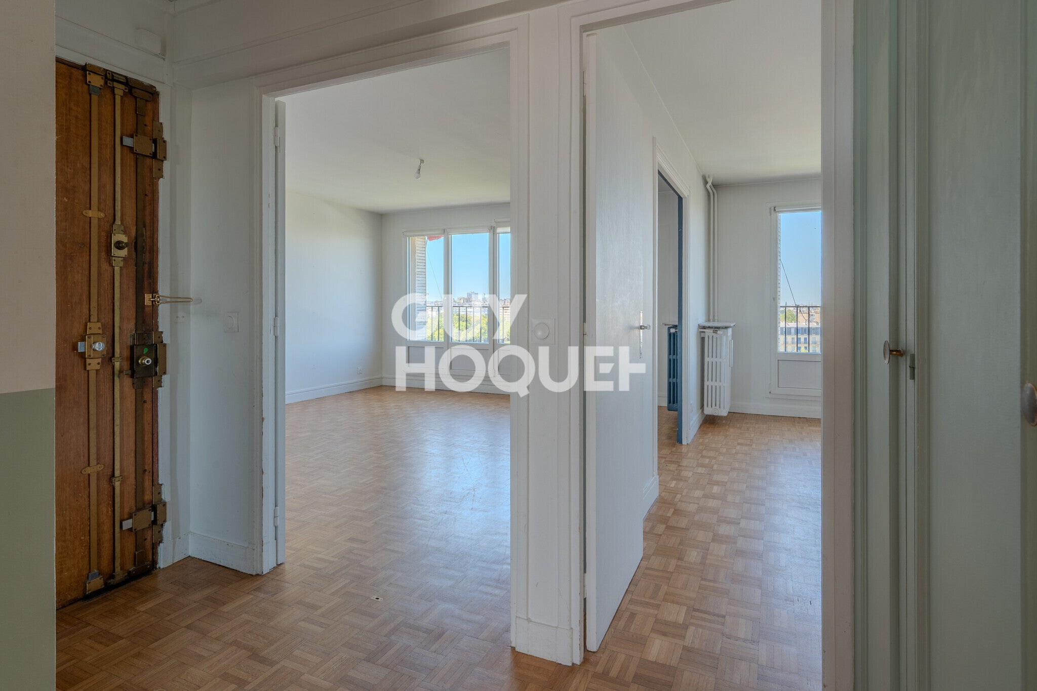 Flat Rue Traversière in Paris