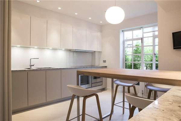 Flat Albion Street in City of Westminster