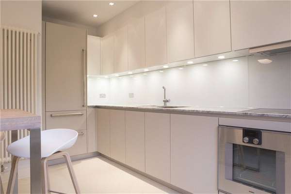Flat Albion Street in City of Westminster