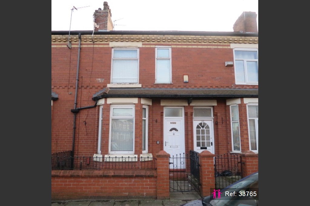 Room Gerald Road in Salford