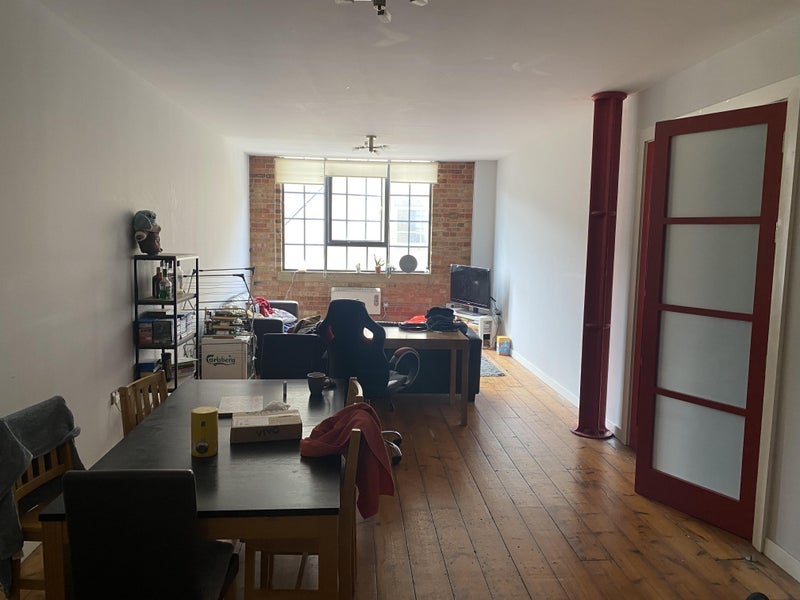 Room Back Church Lane in Greater London
