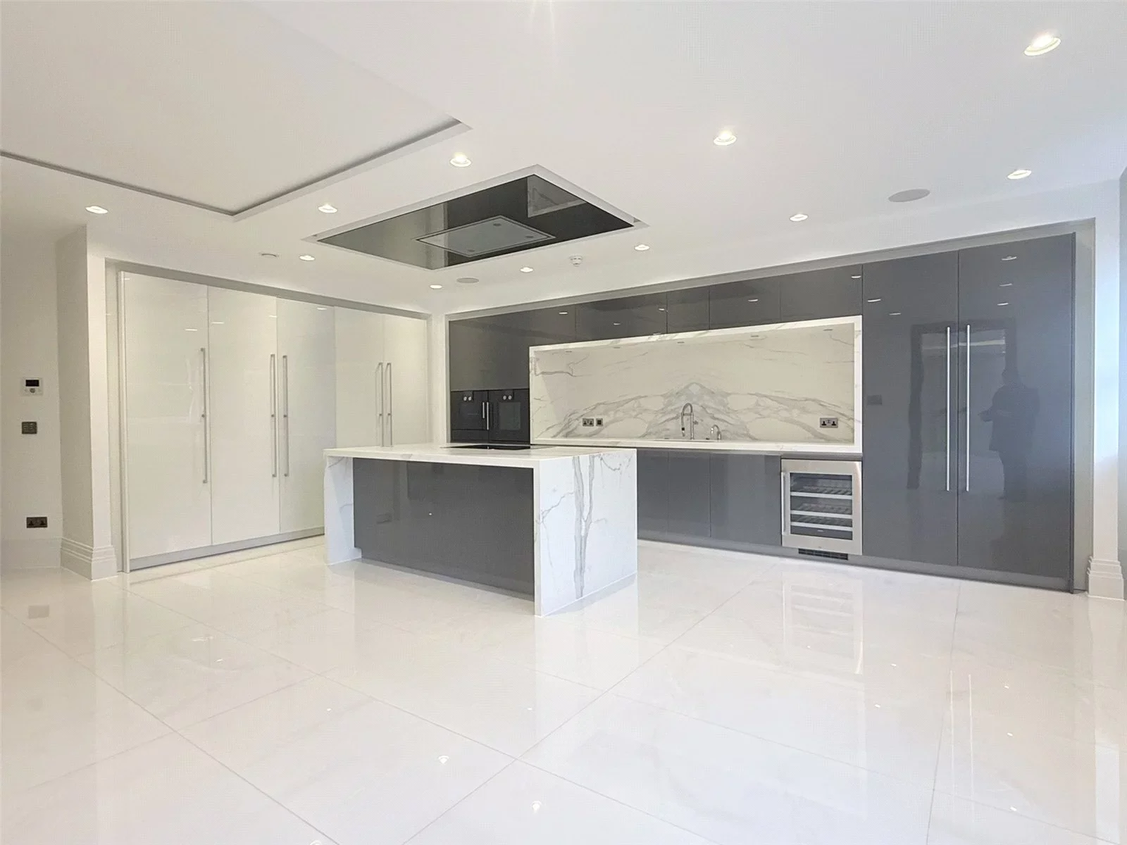Flat Camlet Way in Greater London