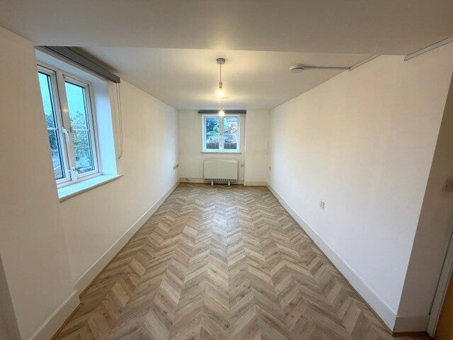 Flat Wimborne Road in Bournemouth