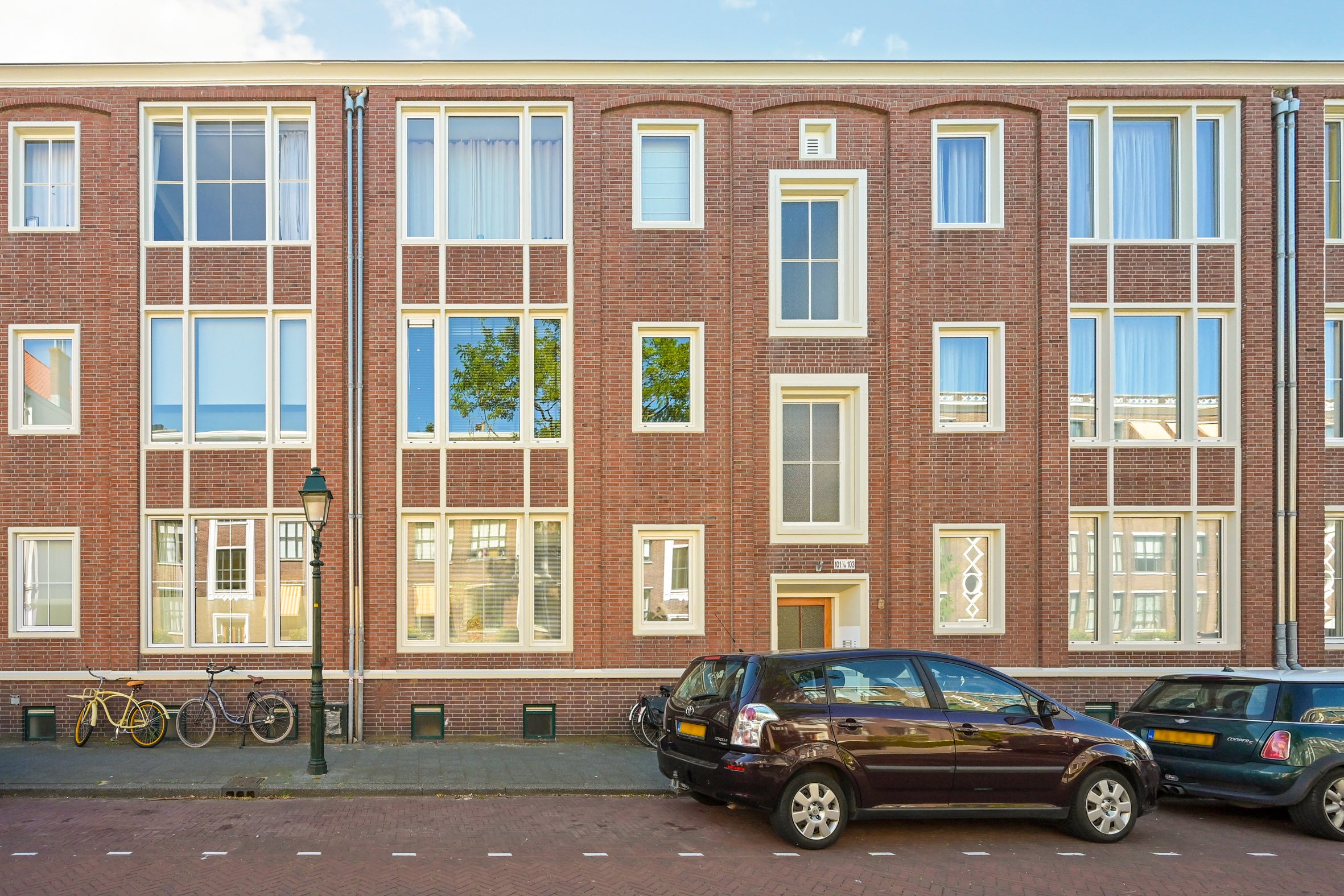 Appartement Riouwstraat 103 A in Den Haag