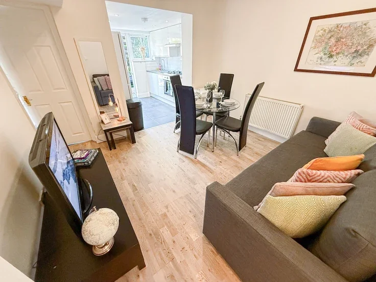 Flat Finsbury Park Road in Greater London