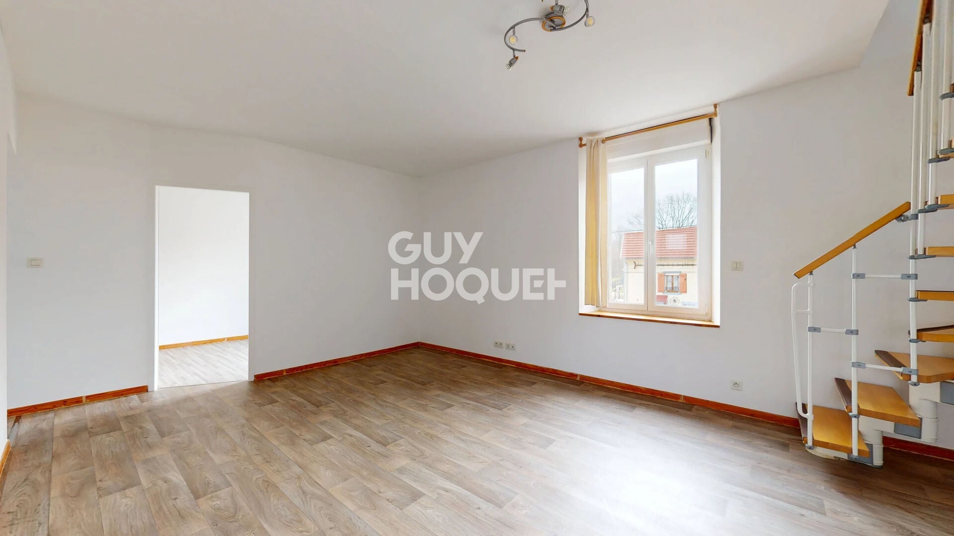 Appartement Avenue Pasteur à Échenoz-la-Méline