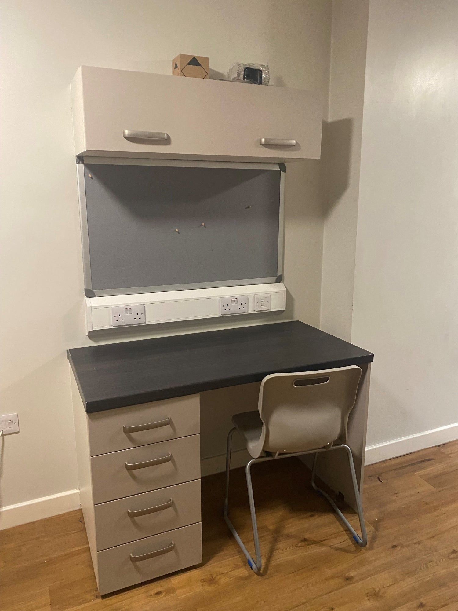 Flat Avalon Court in Nottingham