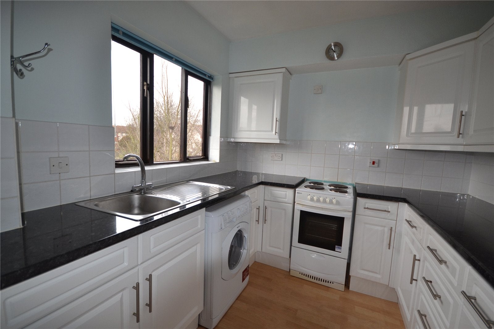 Flat Kerby Rise in Chelmsford