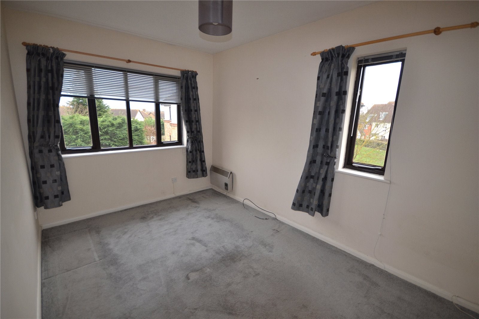 Flat Kerby Rise in Chelmsford