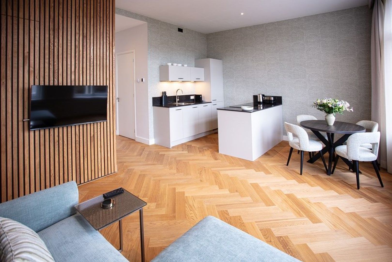 Flat Nassauplein in Den Haag