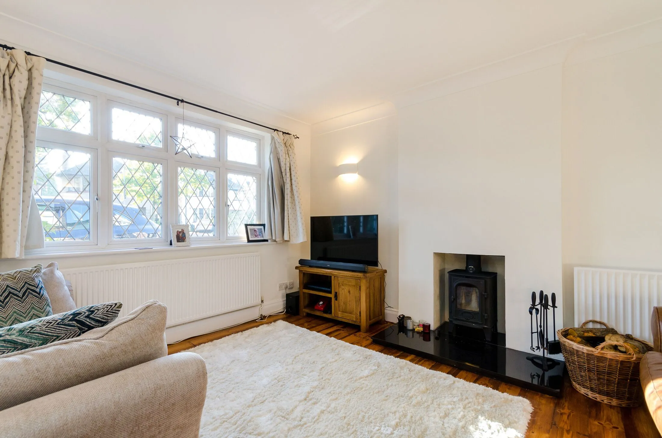 House Blakes Lane in Greater London