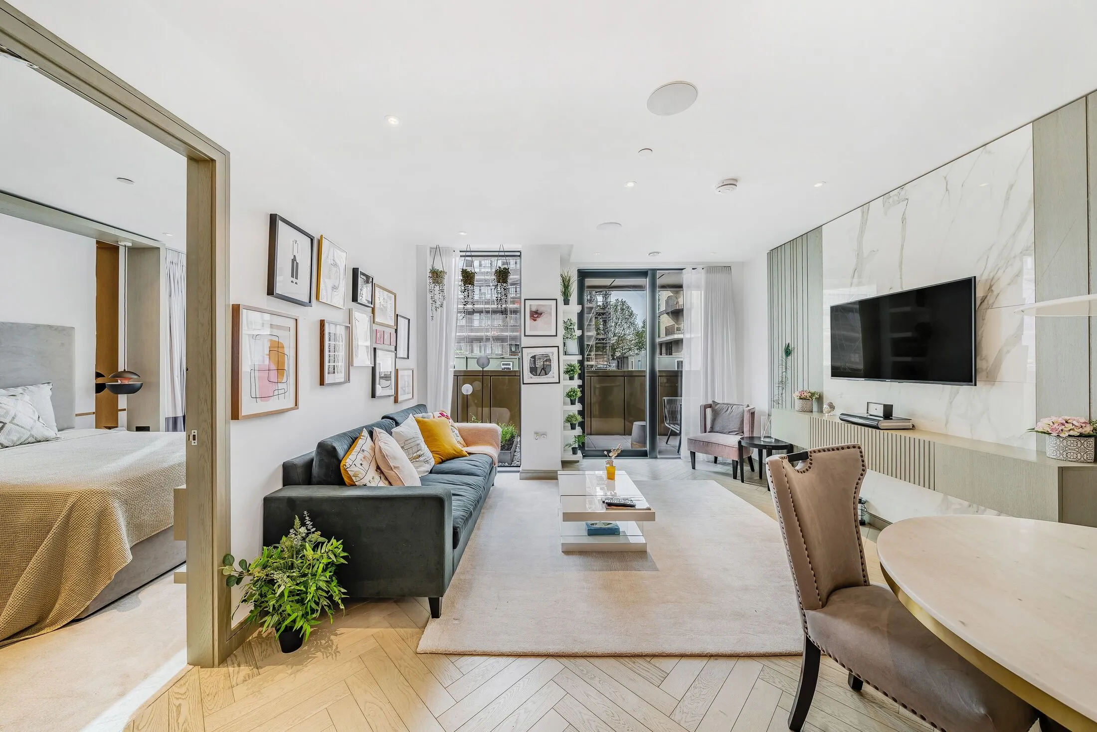 Flat Lodge Road in City of Westminster