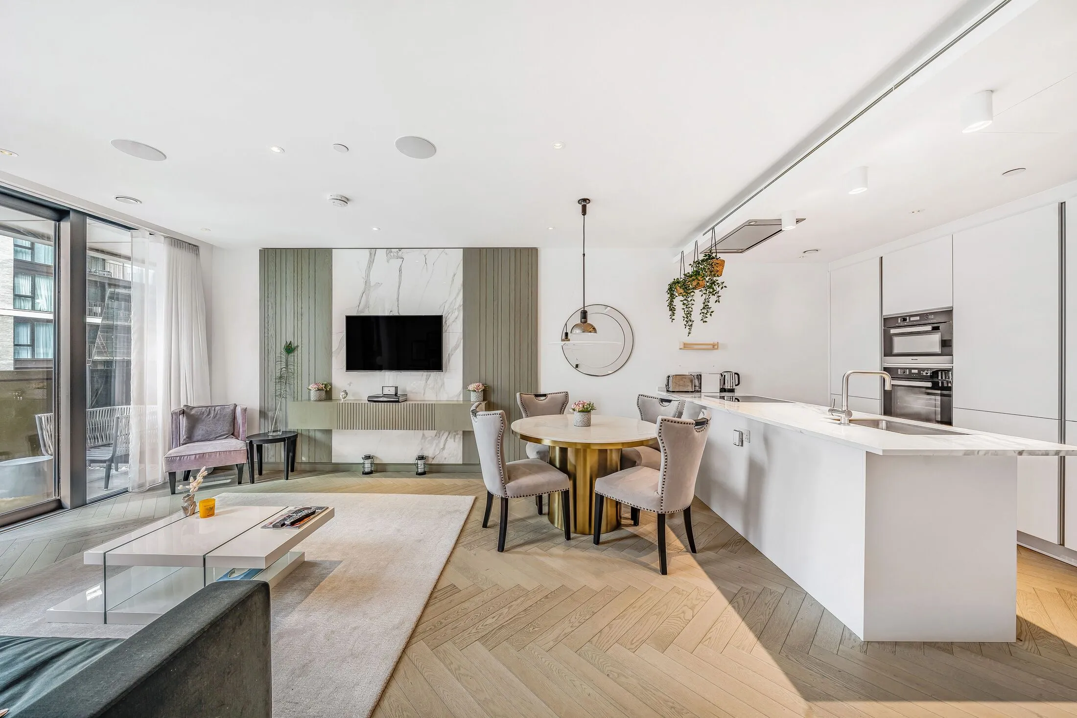 Flat Lodge Road in City of Westminster