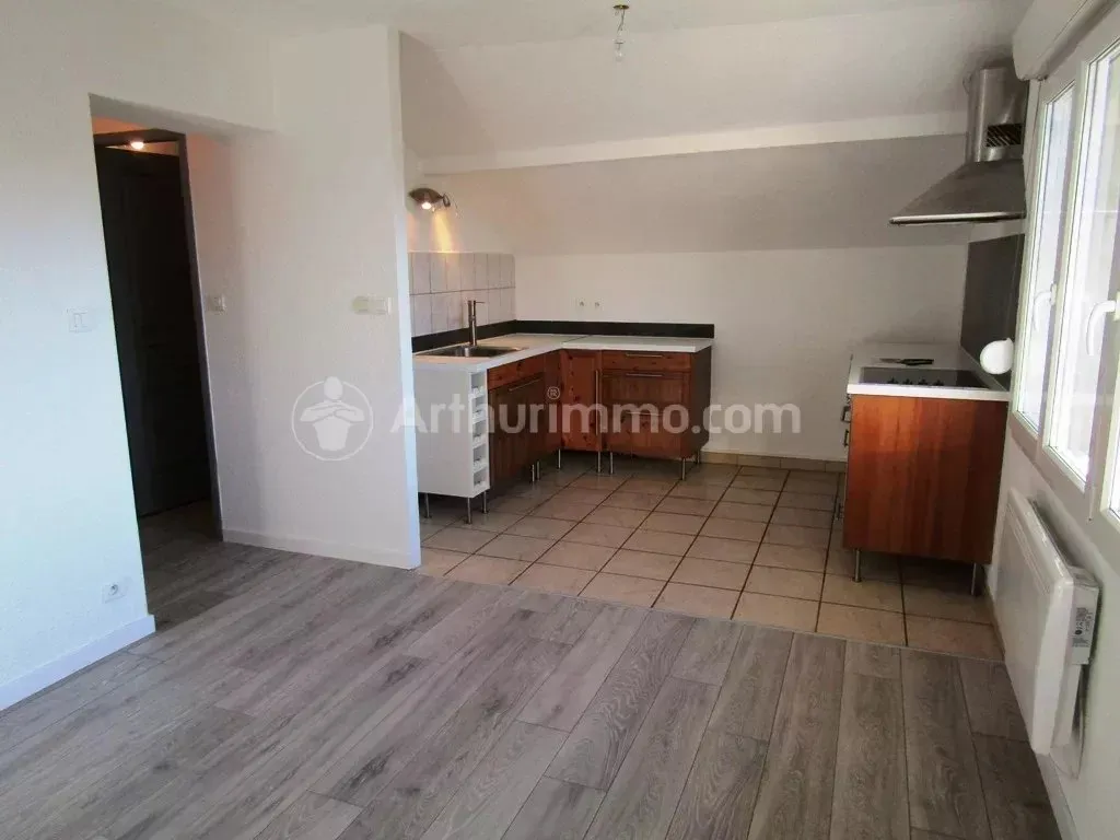 Appartement Rue de Dampierre-sur-le-Doubs à Étouvans