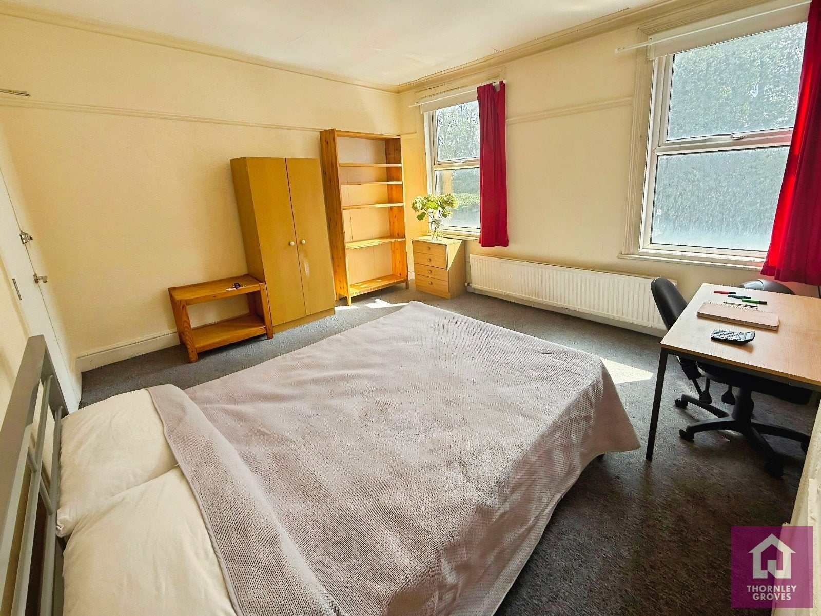 Flat Wilmslow Road in Manchester
