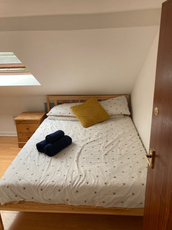 Room Morningside Road in City of Edinburgh