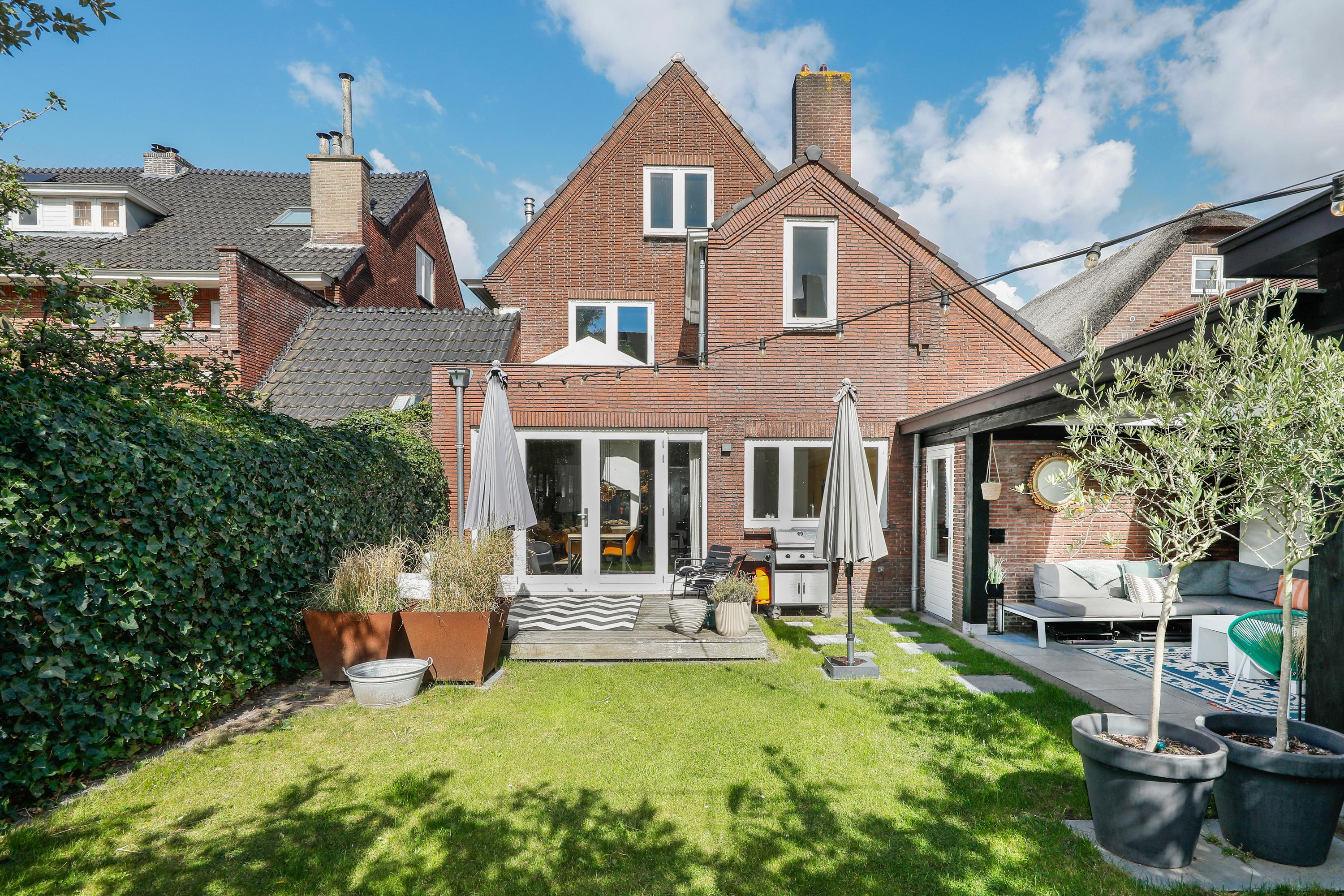 Tussenwoning te koop: Wilhelminalaan 20, Vught