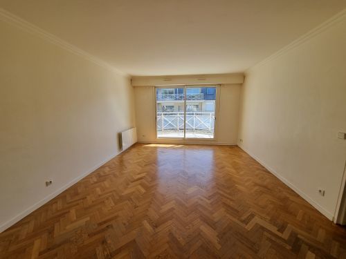 Flat Boulevard de la Marne in Nogent-sur-Marne