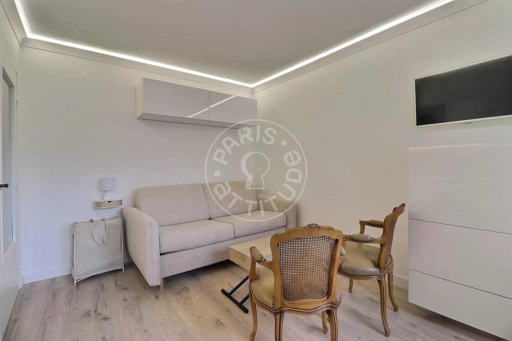 Appartement Boulevard Poniatowski à Paris