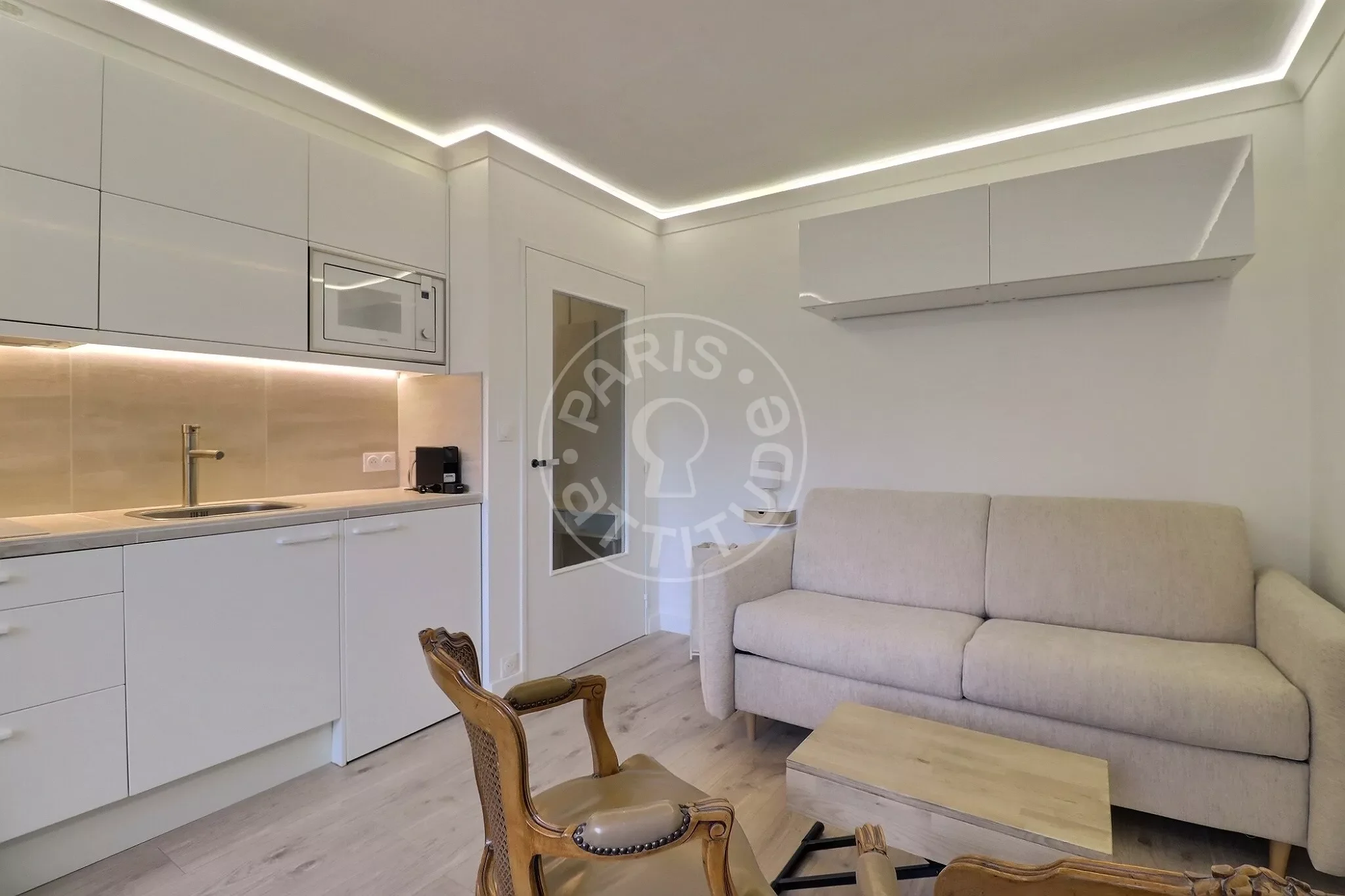 Appartement Boulevard Poniatowski à Paris
