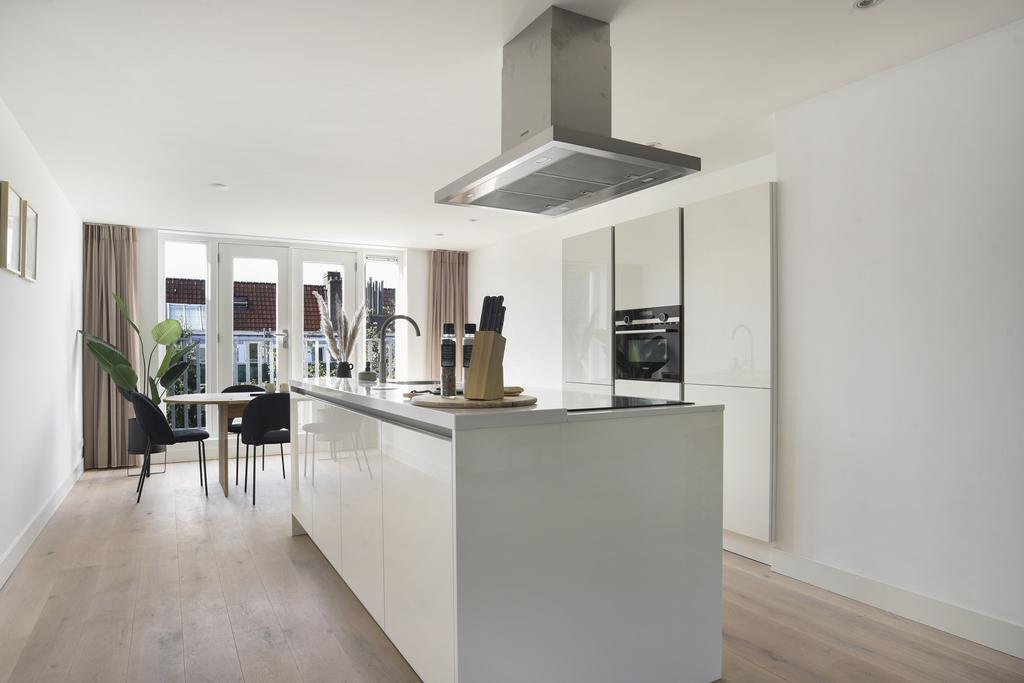 Appartement te huur: Churchill-laan, Amsterdam