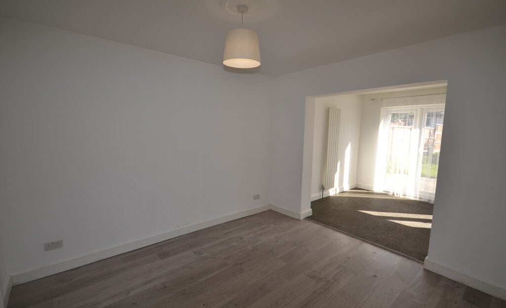 House Seymer Road in Greater London