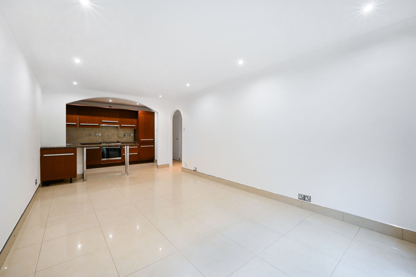 Flat Wimbledon Park Side in Greater London