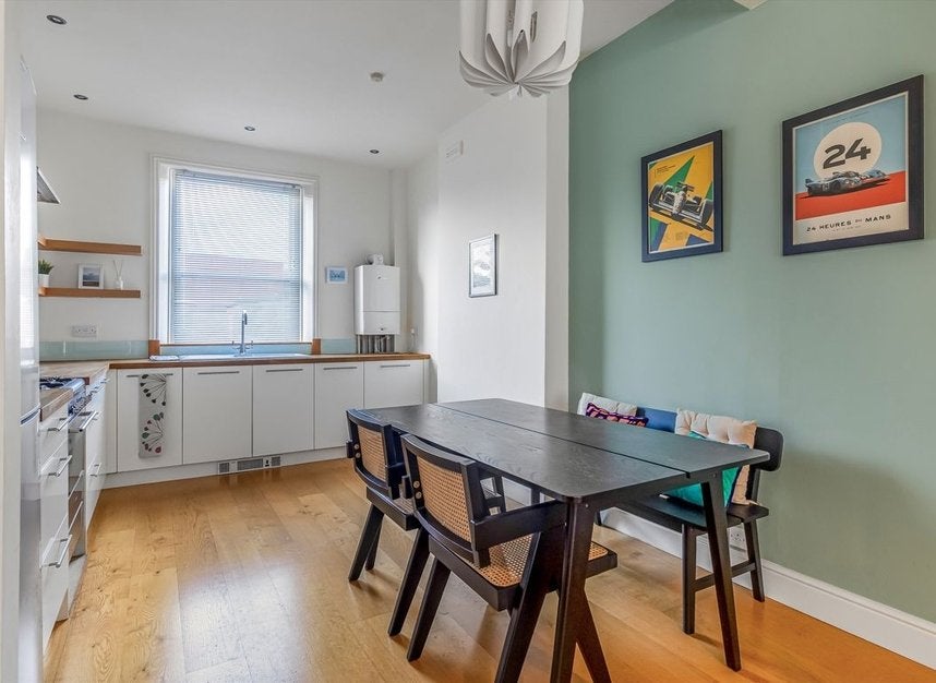 Flat Leverton Street in Greater London