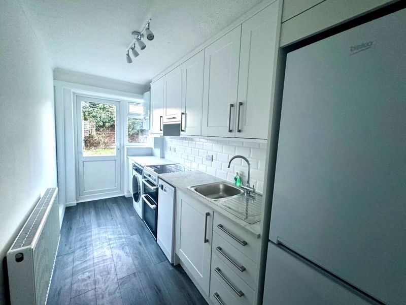 Flat Jarvis Close in Greater London