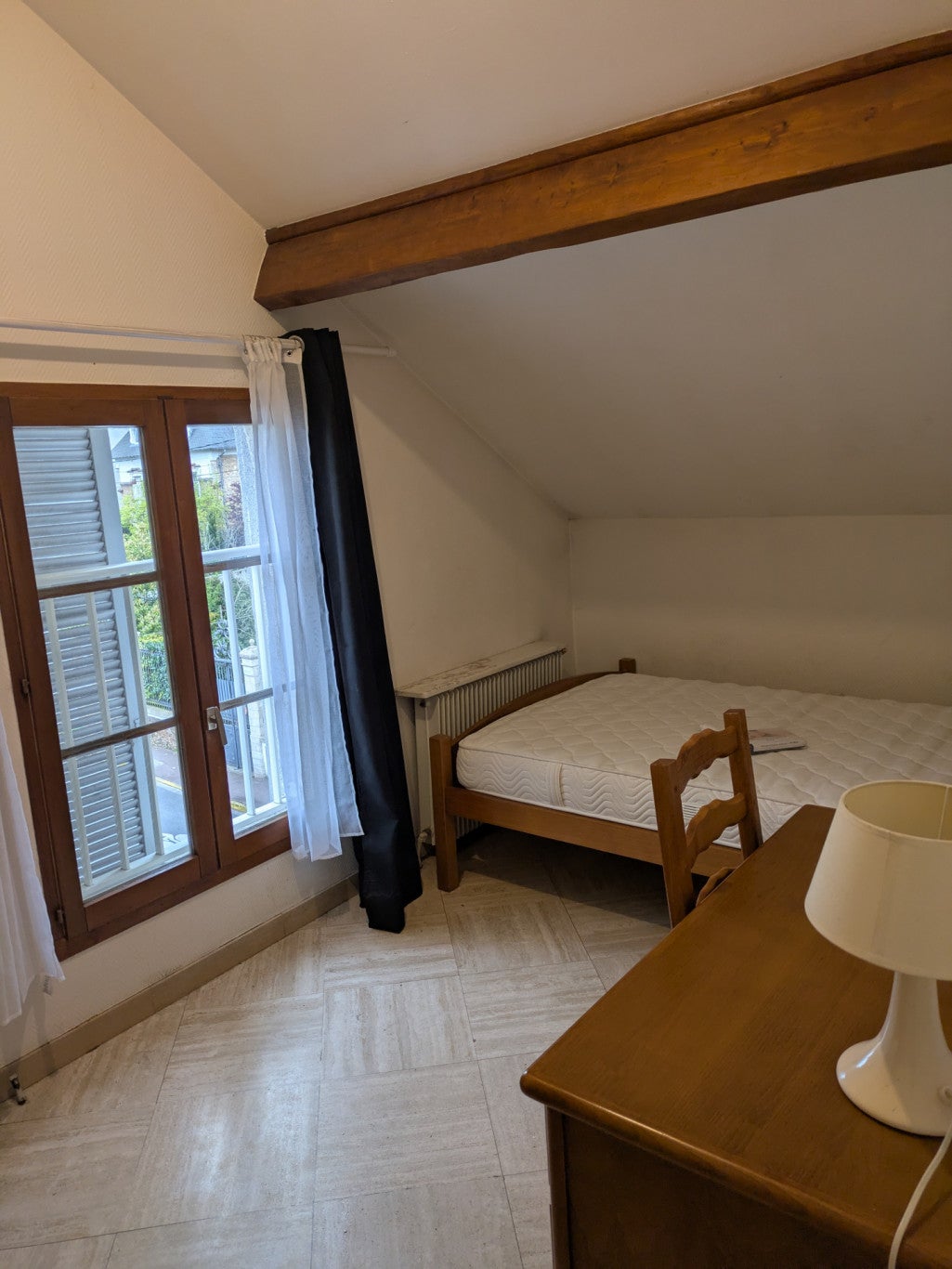 Flat Rue Charles de Gaulle in Bures-sur-Yvette