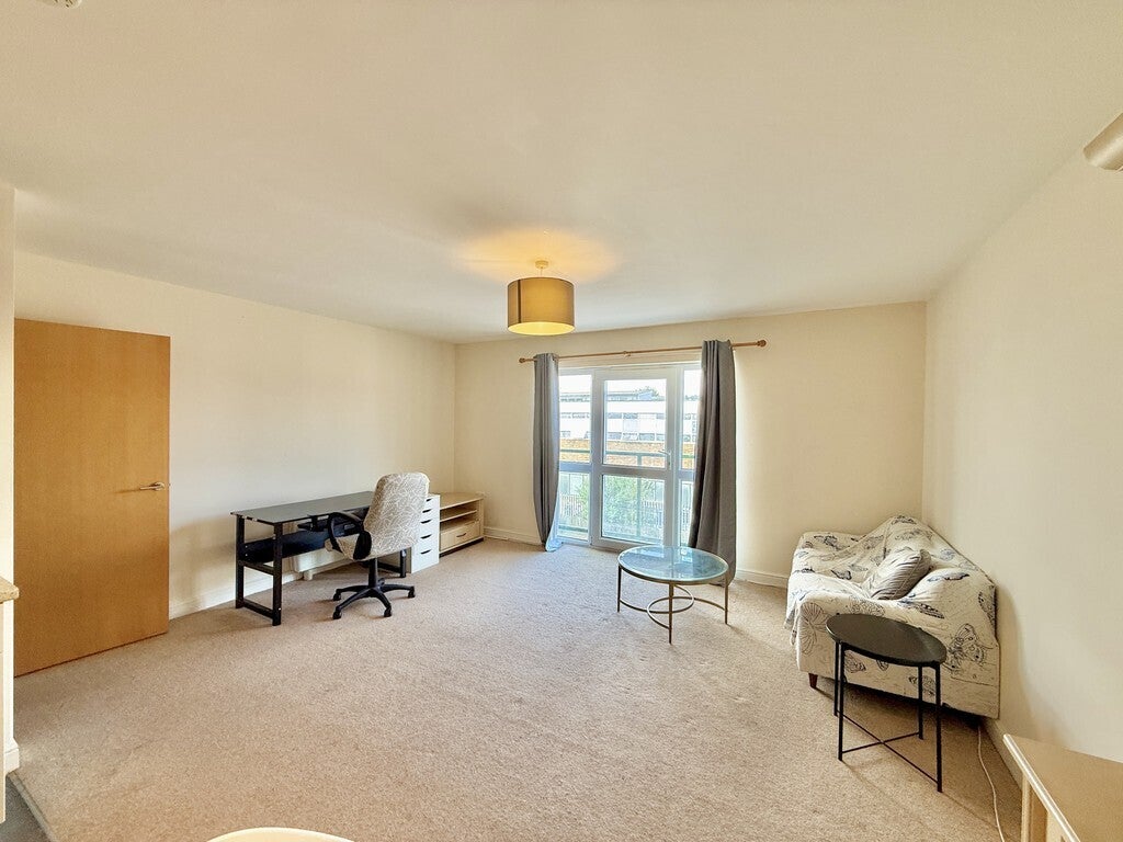 Flat Market Place in Nottingham