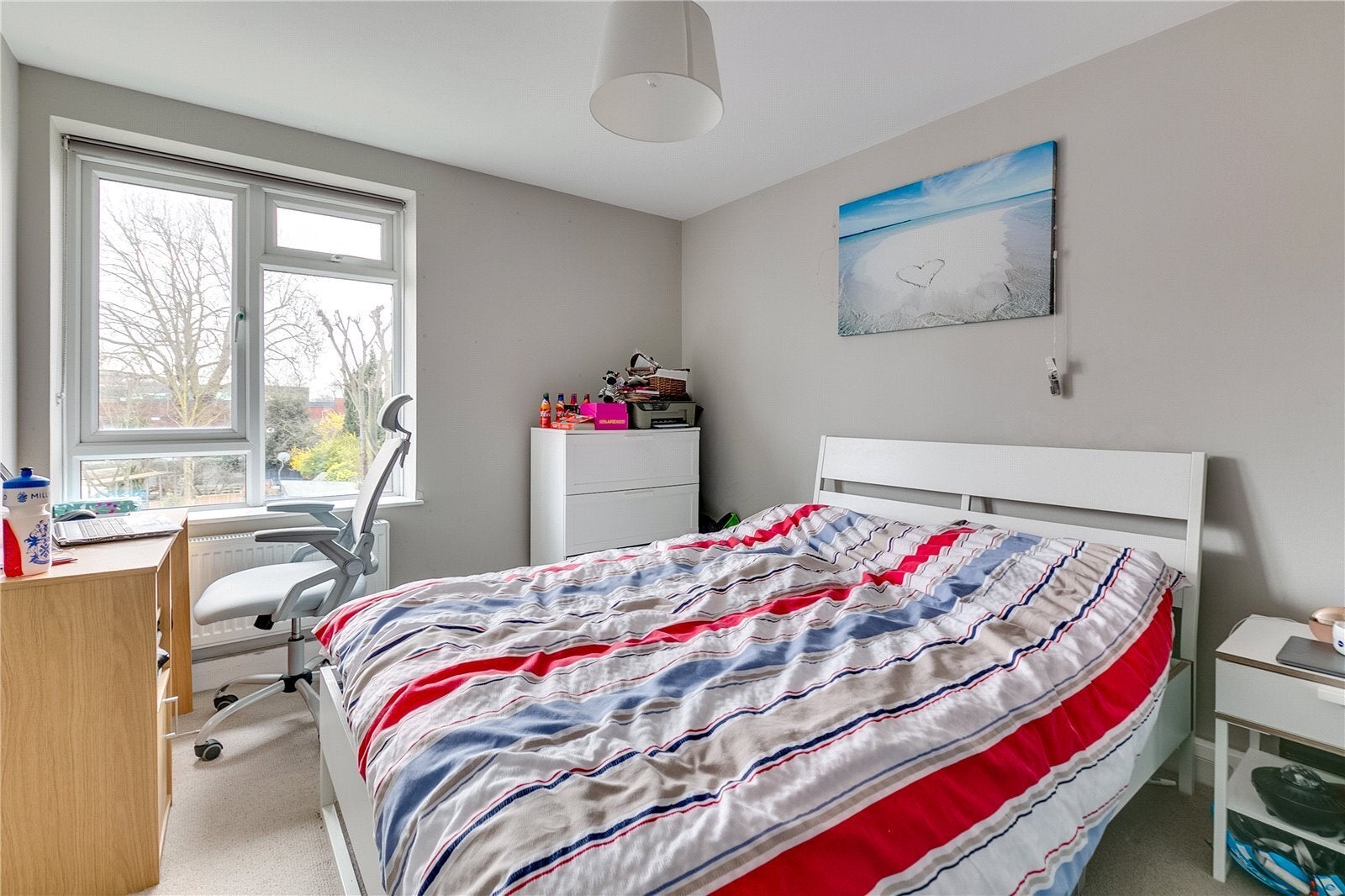 Flat Buttermere Drive in Greater London