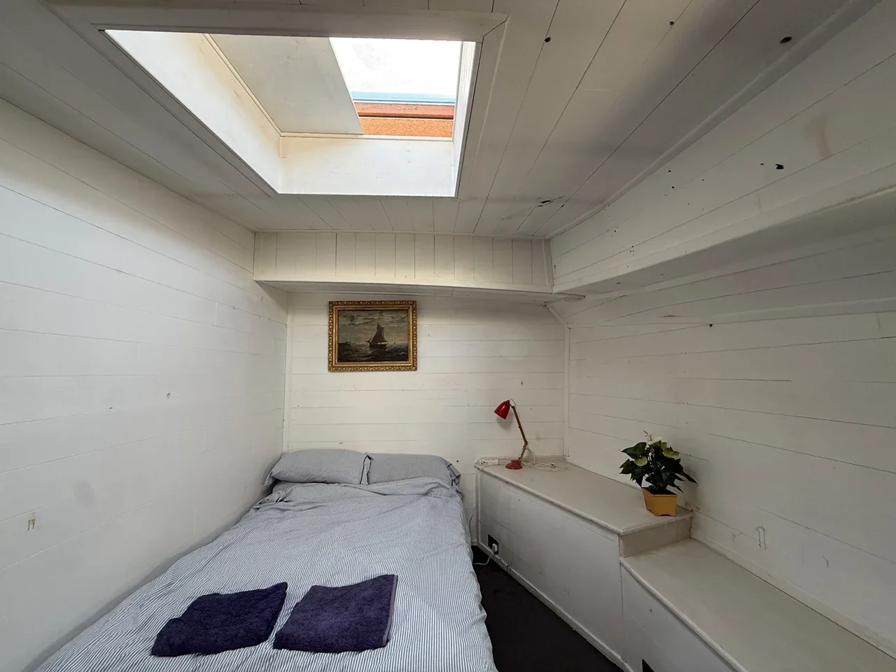 Room Cadogan Pier in Greater London