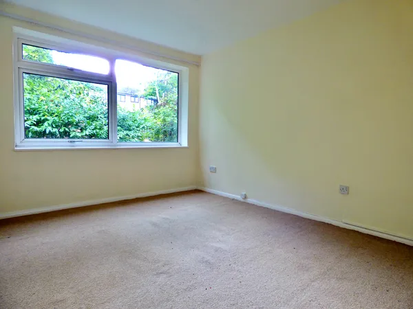 Flat Beacon Road in Wealden