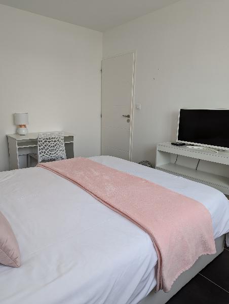 Chambre Rue des Treilles à Libourne
