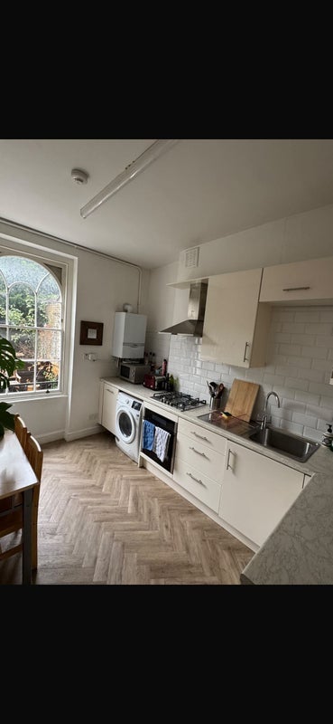 Room River Street in Greater London