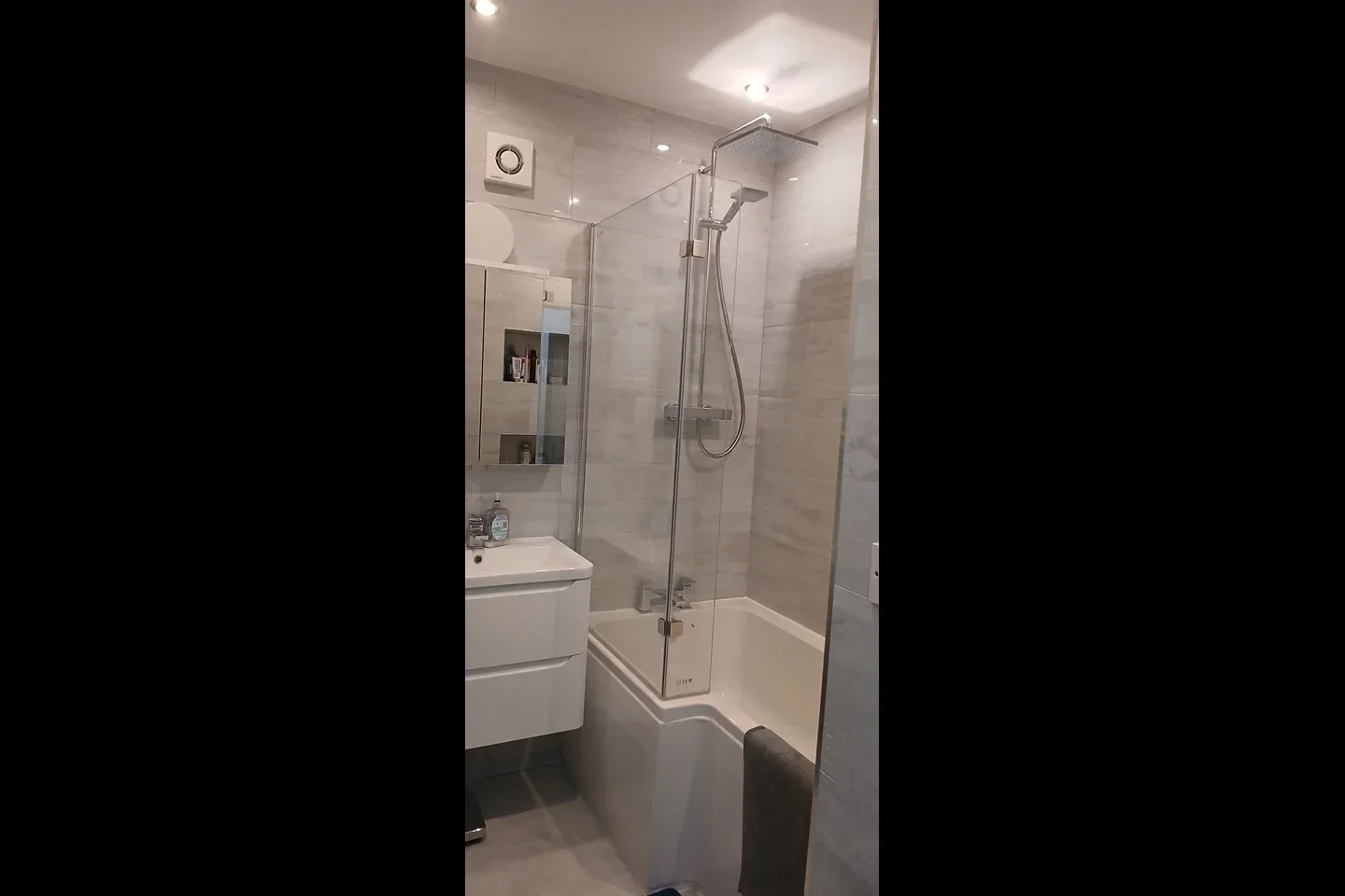 Room Windlass Place in Greater London