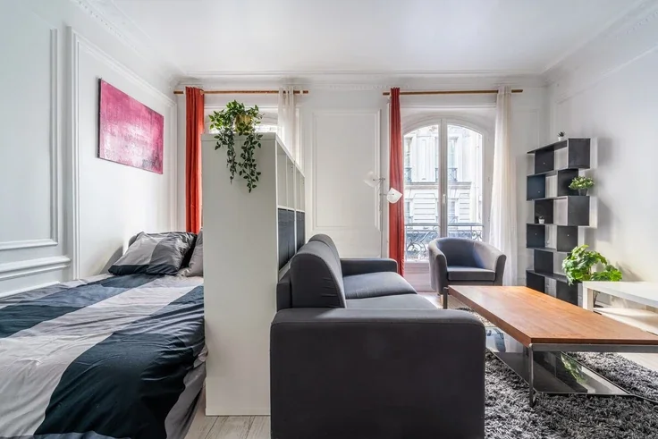 Flat Rue des Petites-Écuries in Paris