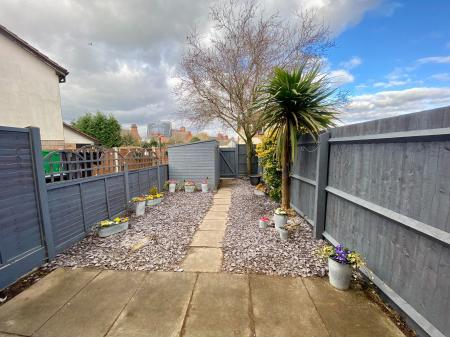 House Elsdon Close in North West Leicestershire