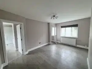 House Goldsmith Lane in Greater London